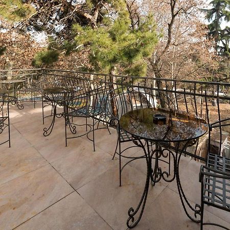 Garden View Otel Tiflis Dış mekan fotoğraf