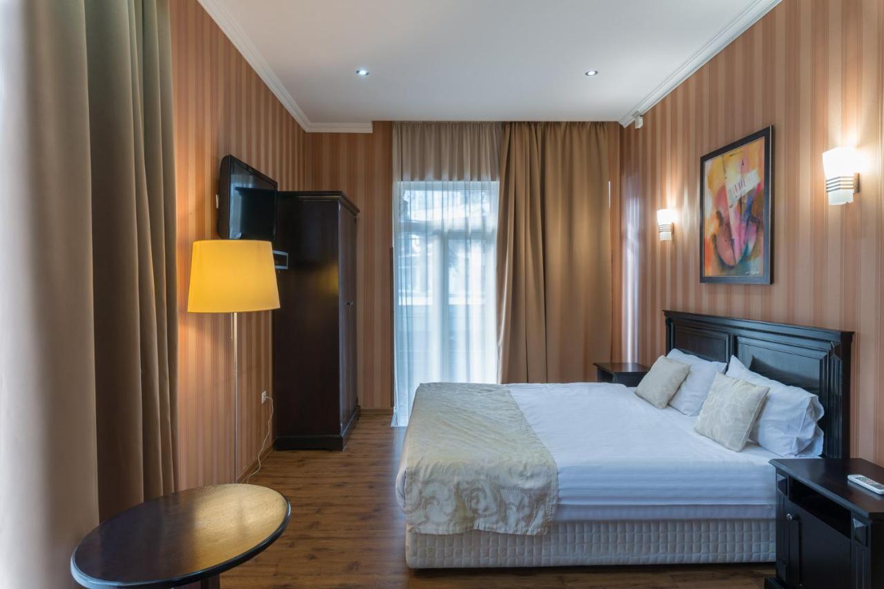 Garden View Otel Tiflis Dış mekan fotoğraf